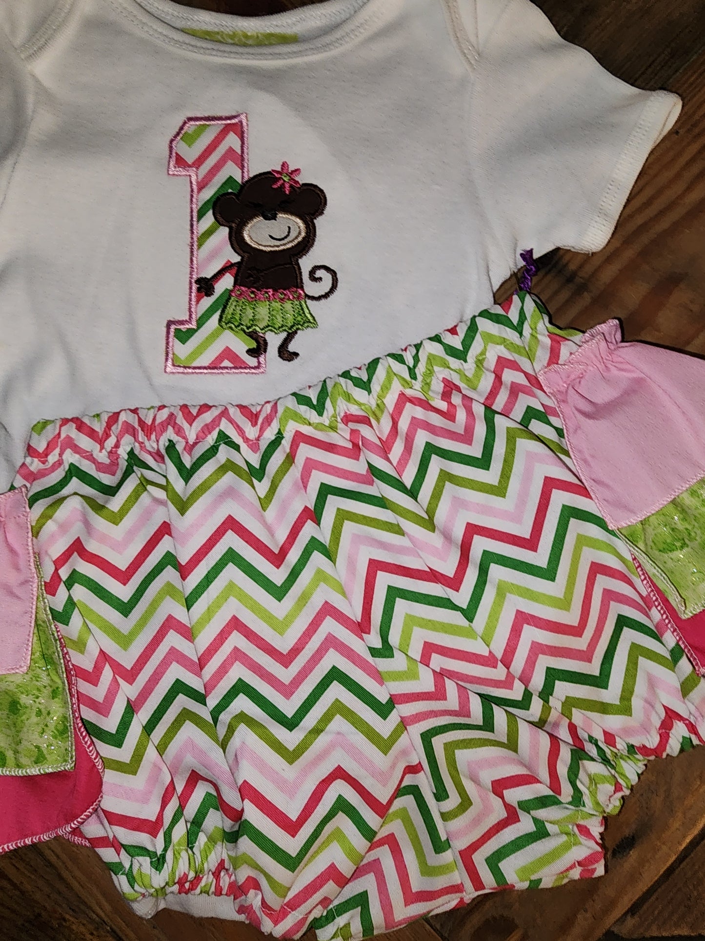 Hula Monkey Size 18m First Birthday Two Piece Ruffle Bottom Set