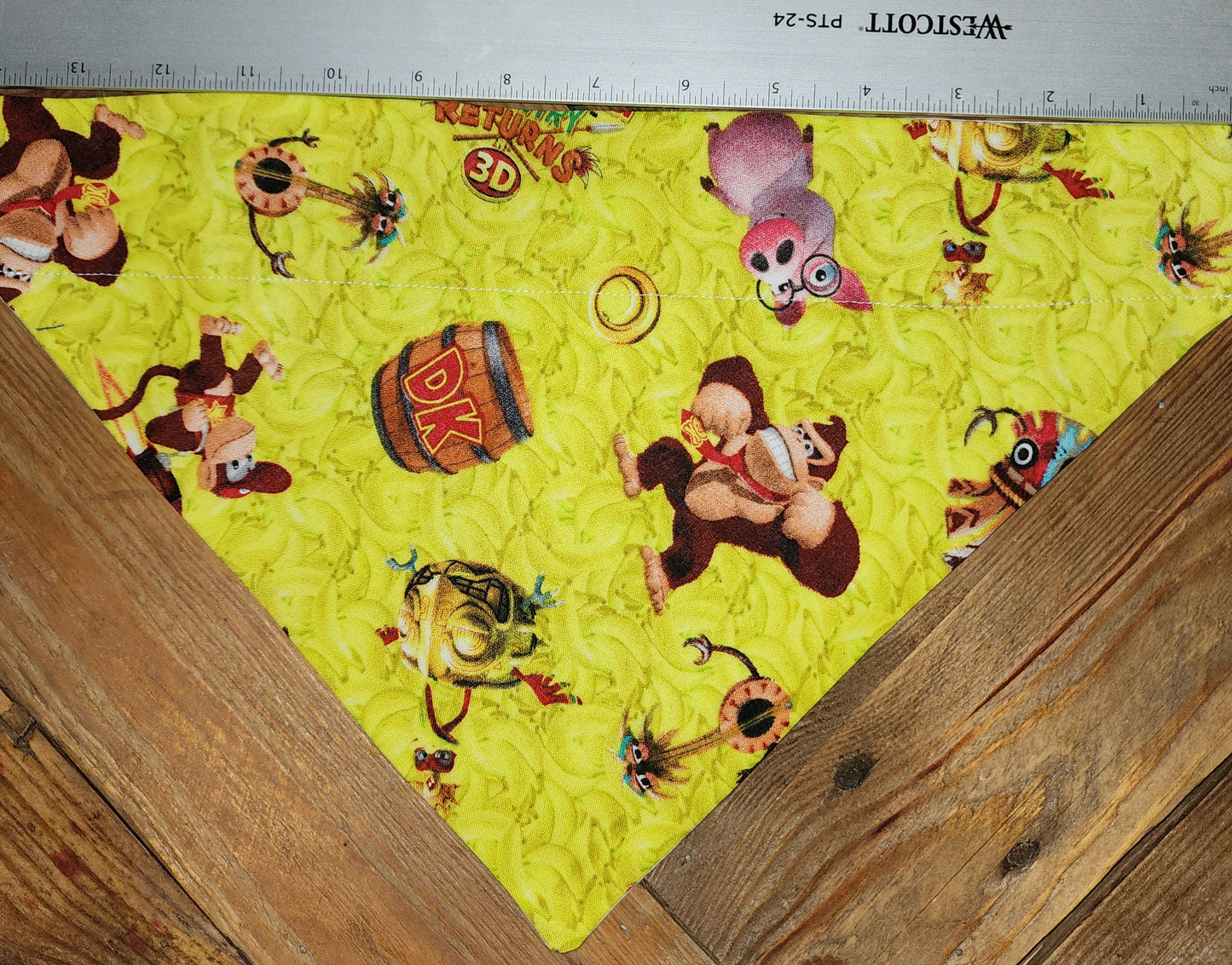 Donkey Kong Large Dog Bandana