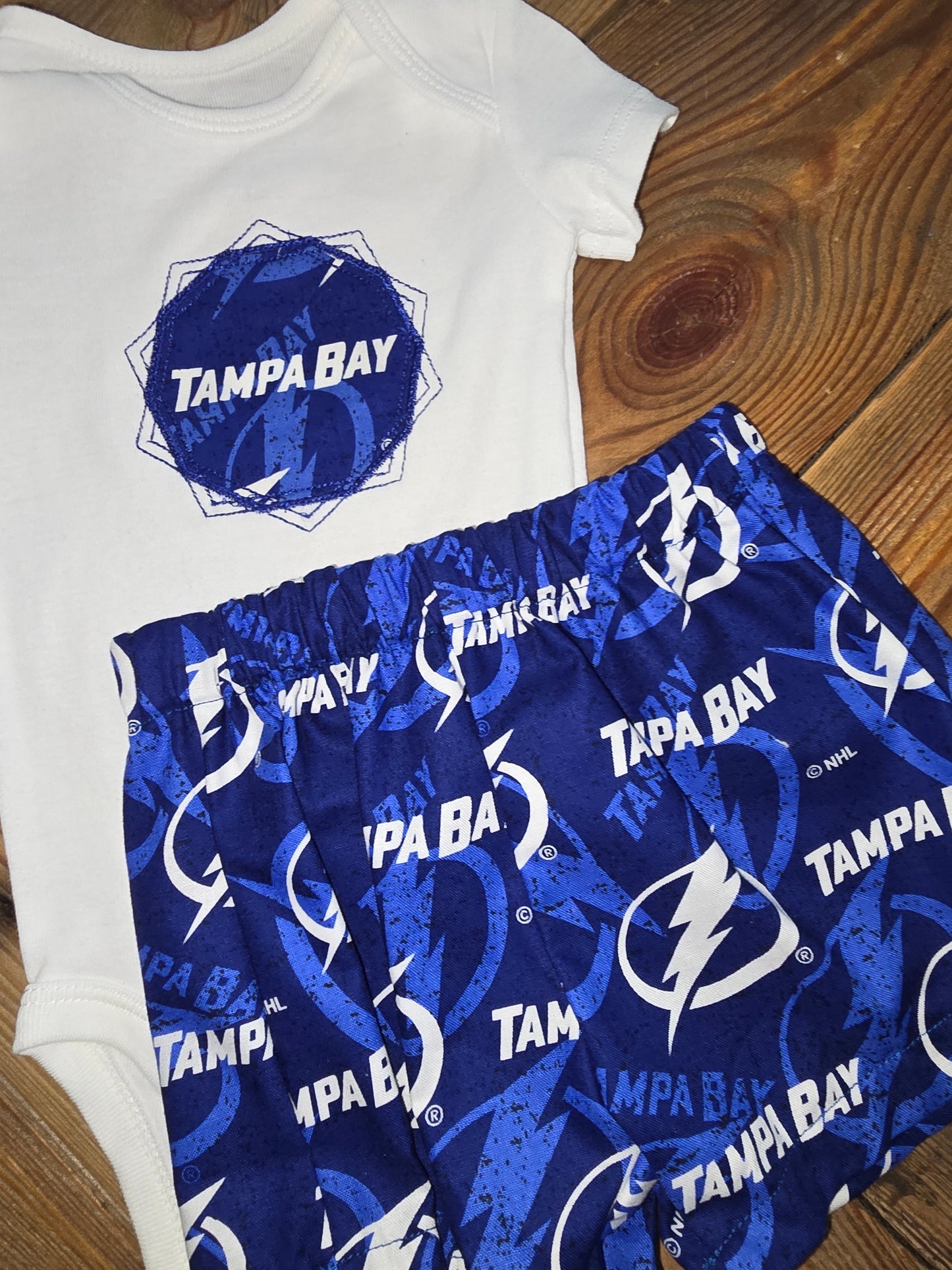 Florida Hockey Tampa Bay Lightning Short Set