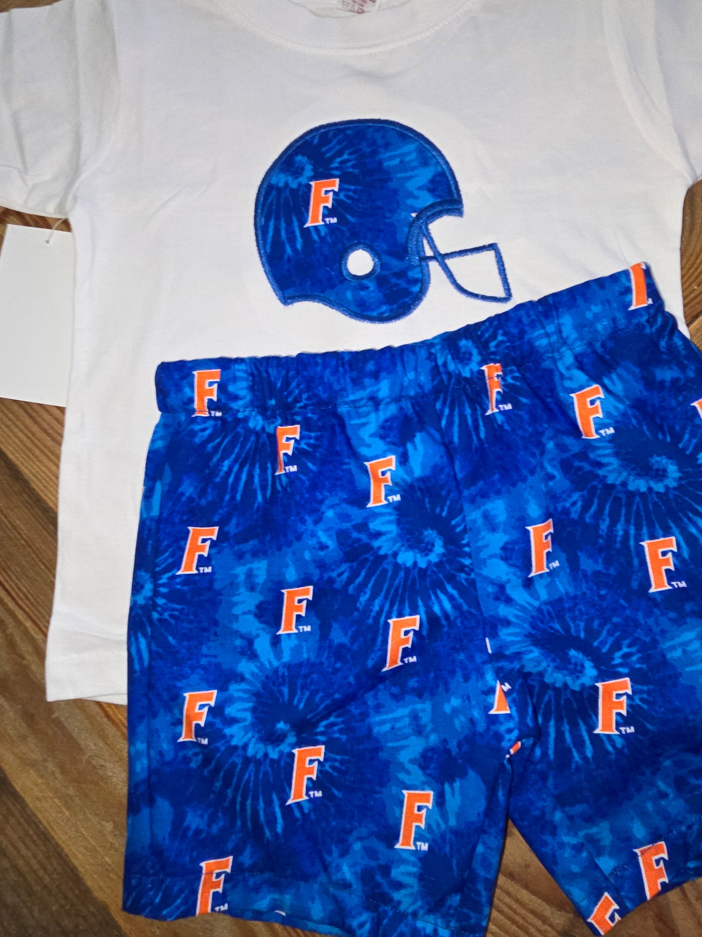 Gators Two Piece Short Set